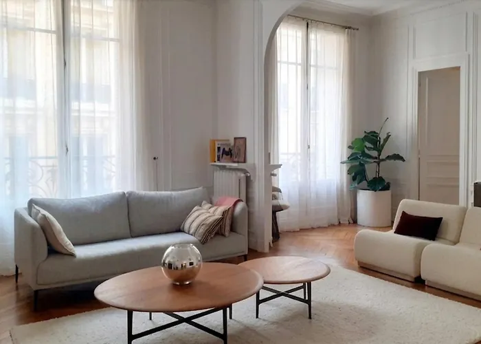 2br Washington Champs Elysees Apartment Paris